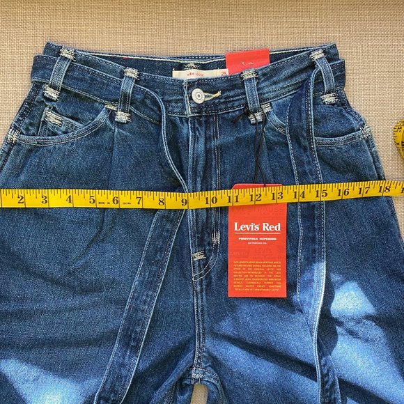 Levi's Red - Premium Denim - Loose Wide Leg Jeans Baggy 25x30 ~NWT - Picture 12 of 12